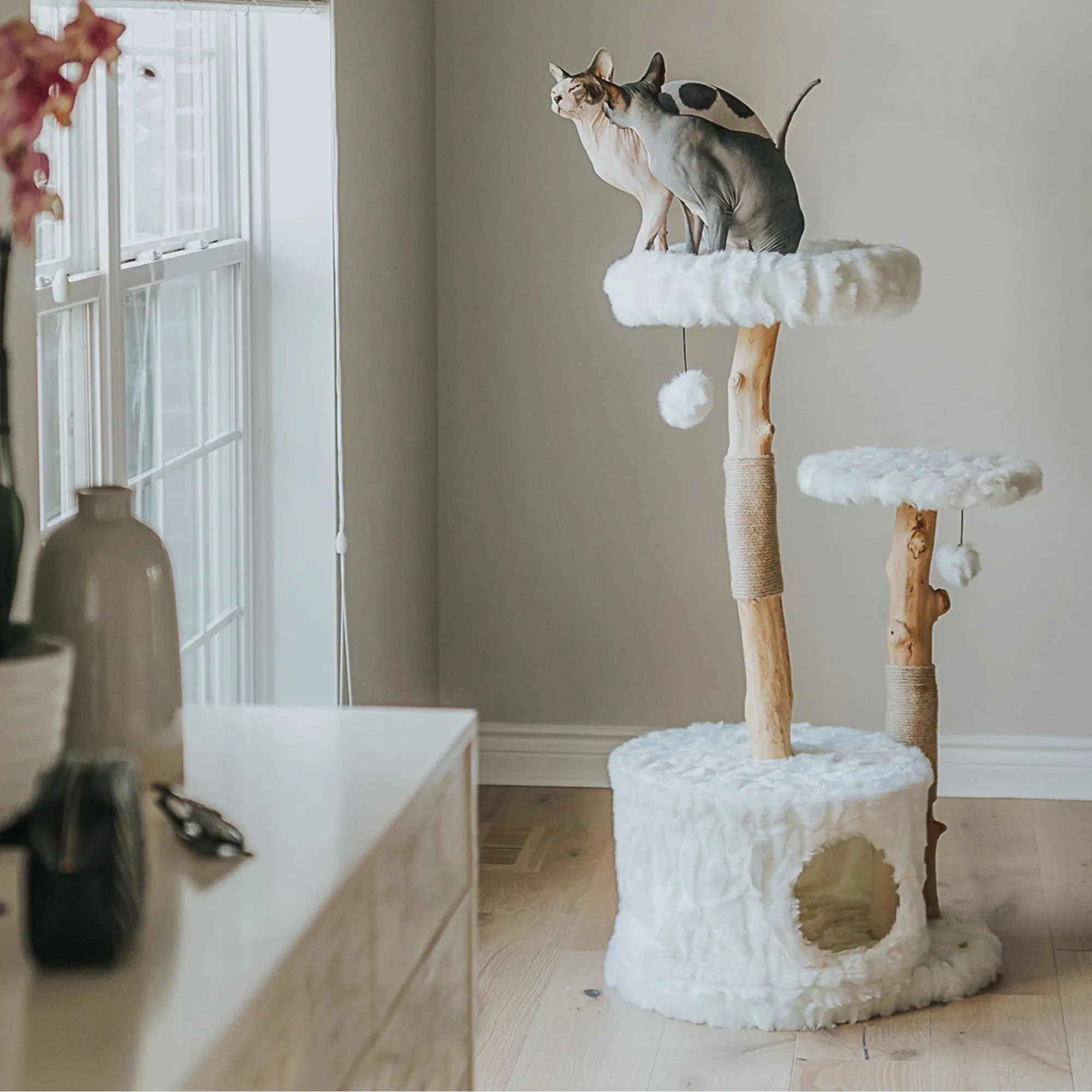 Alba Cat Tree