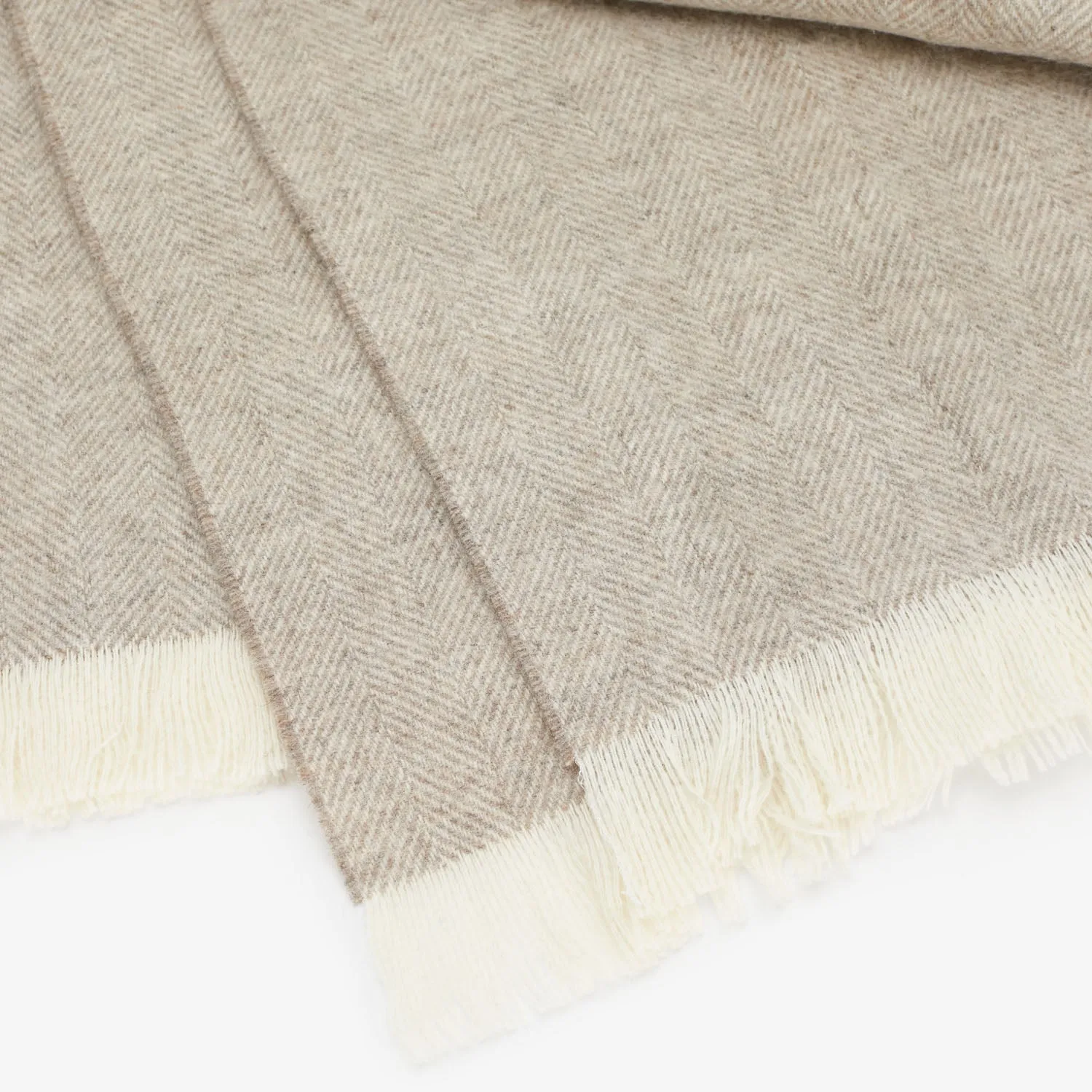 Alpi Throw