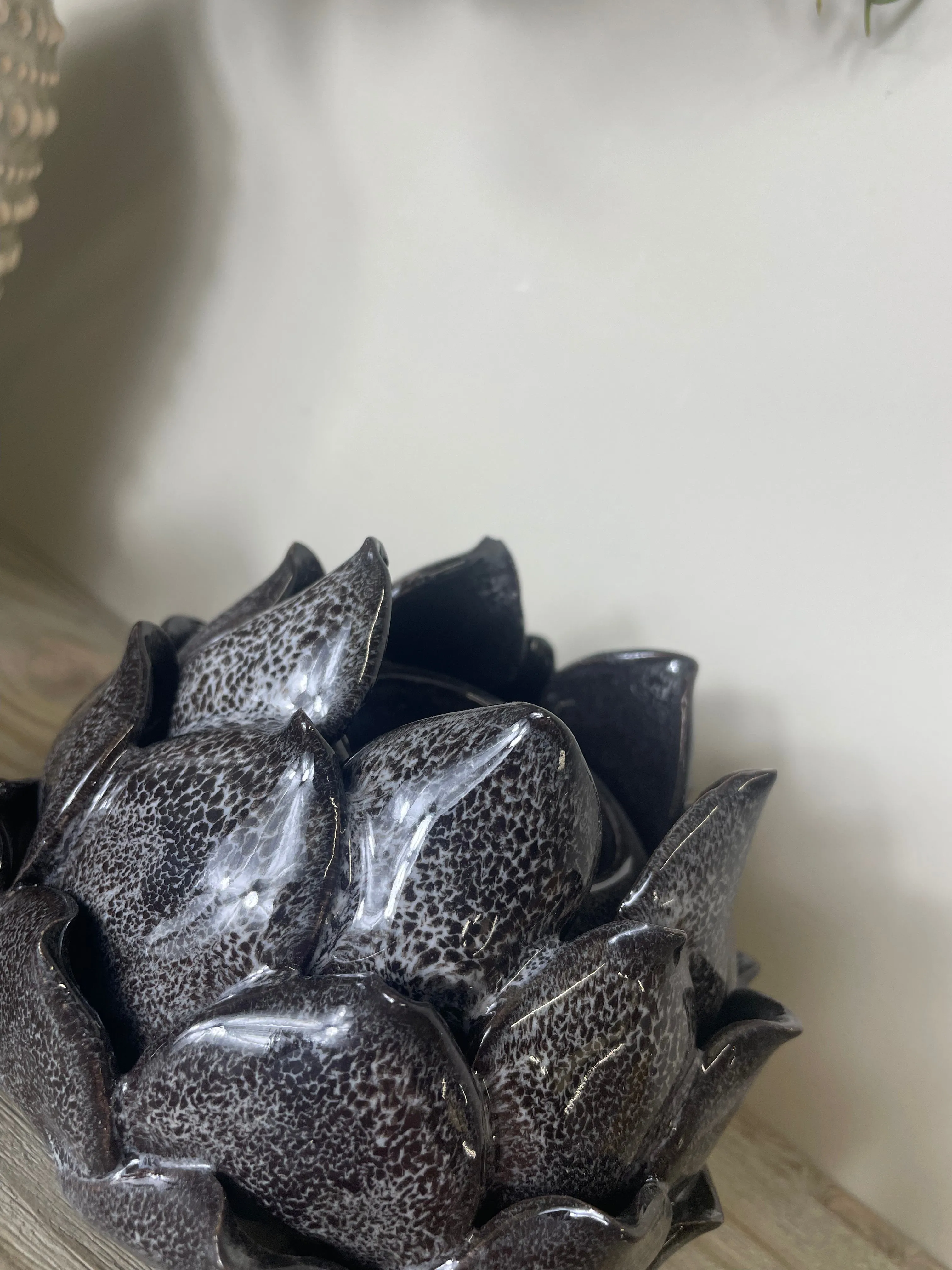 Artichoke Candle Holder - Brown or Grey