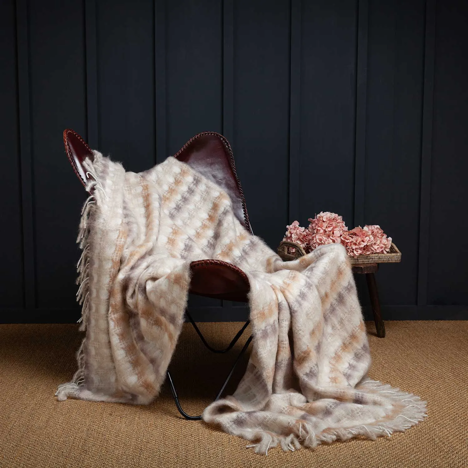 Carmen Mohair Blanket Coffee Cream