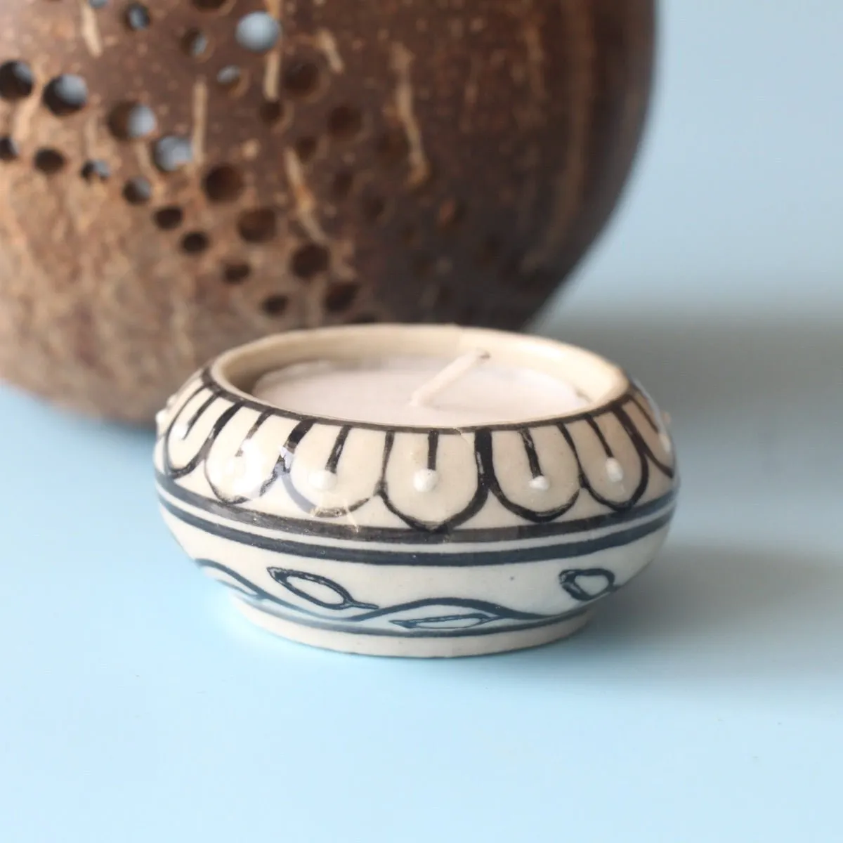 Double Toned Punchout Coconut Tea Light Candle Holders (Set of 2)