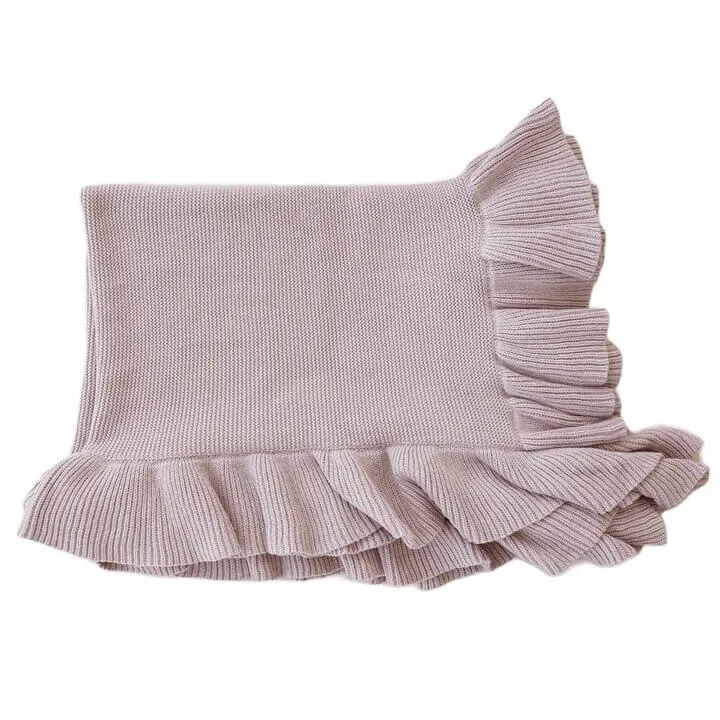 Knit Blanket With Ruffle