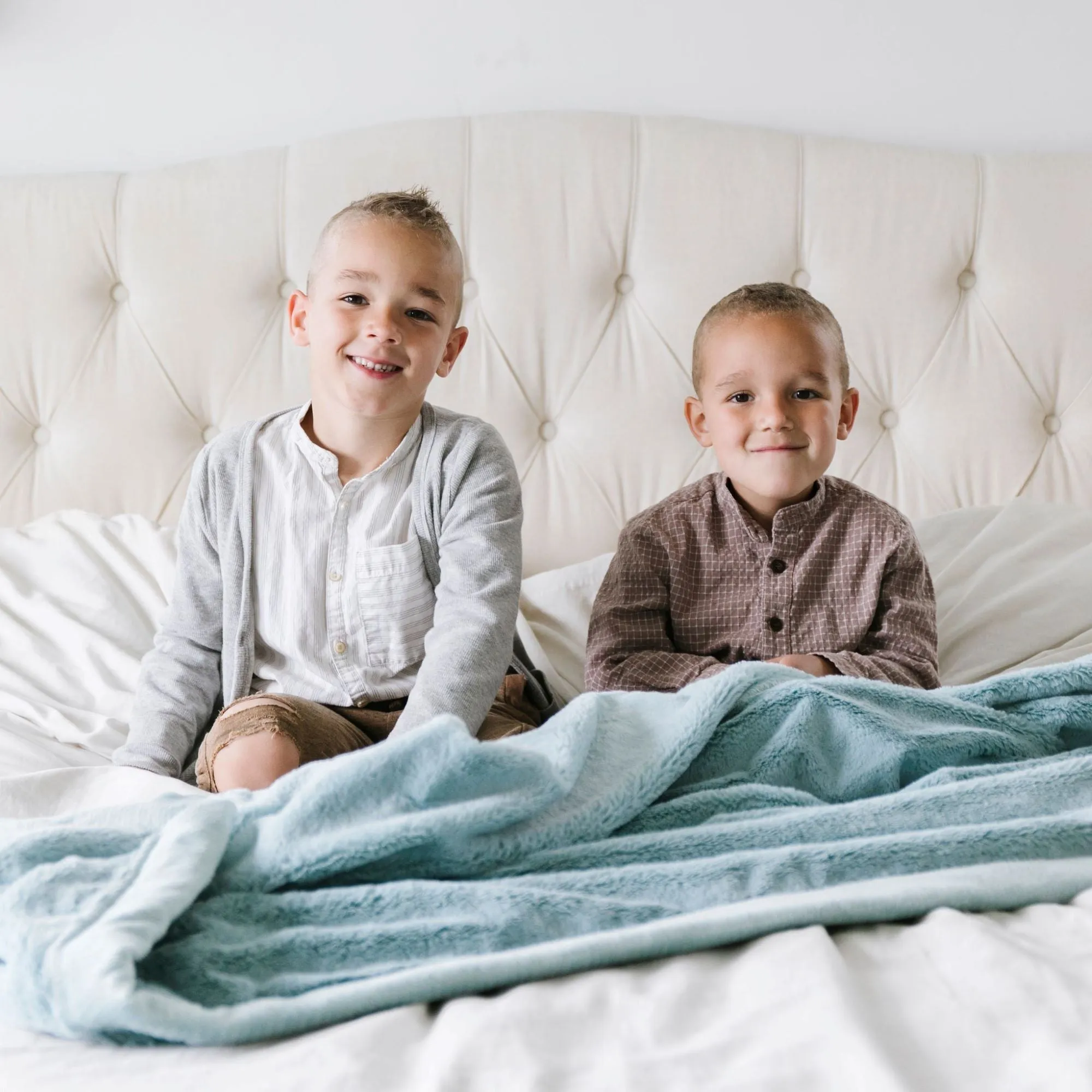 LUSH XL BLANKETS