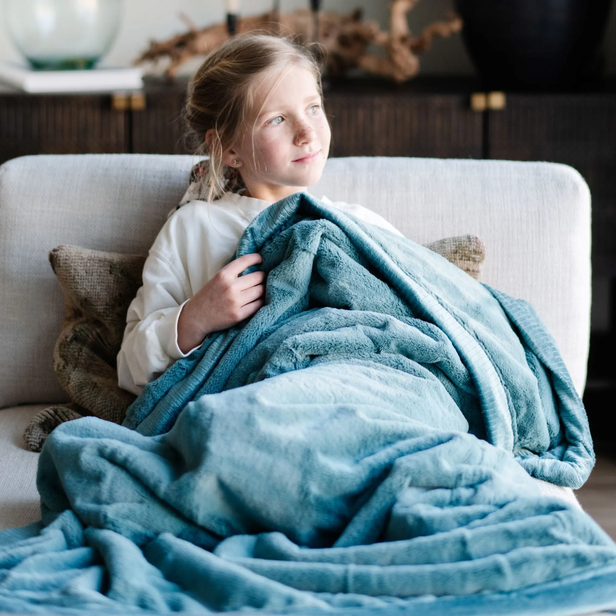 LUSH XL BLANKETS