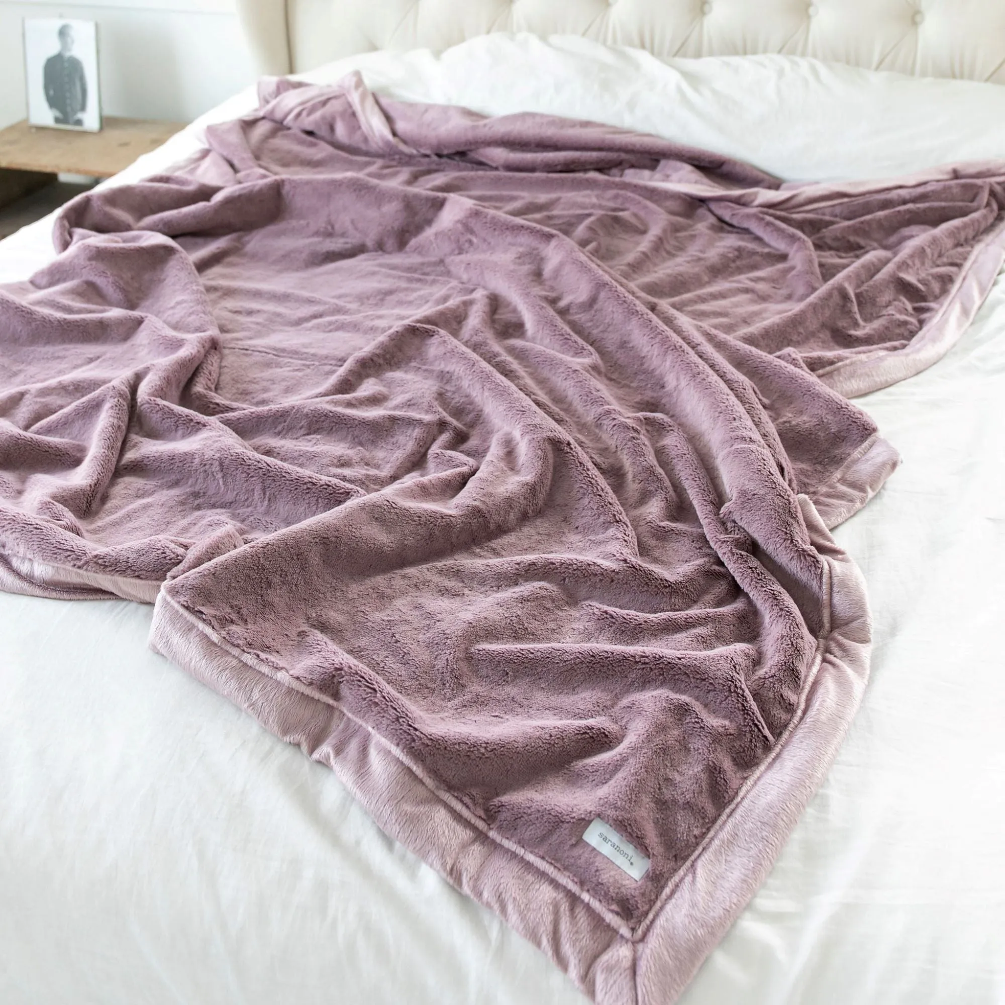 LUSH XL BLANKETS
