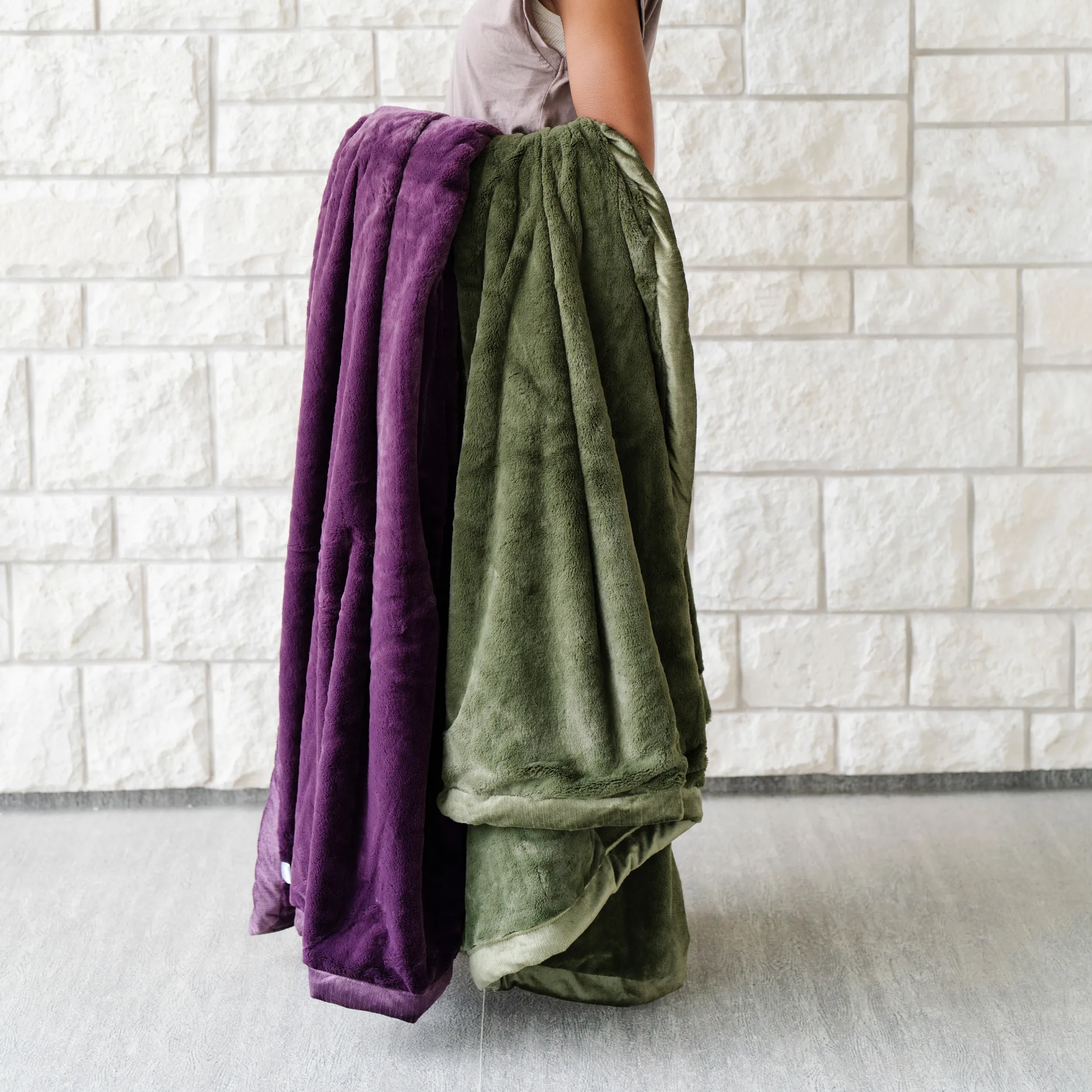 LUSH XL BLANKETS
