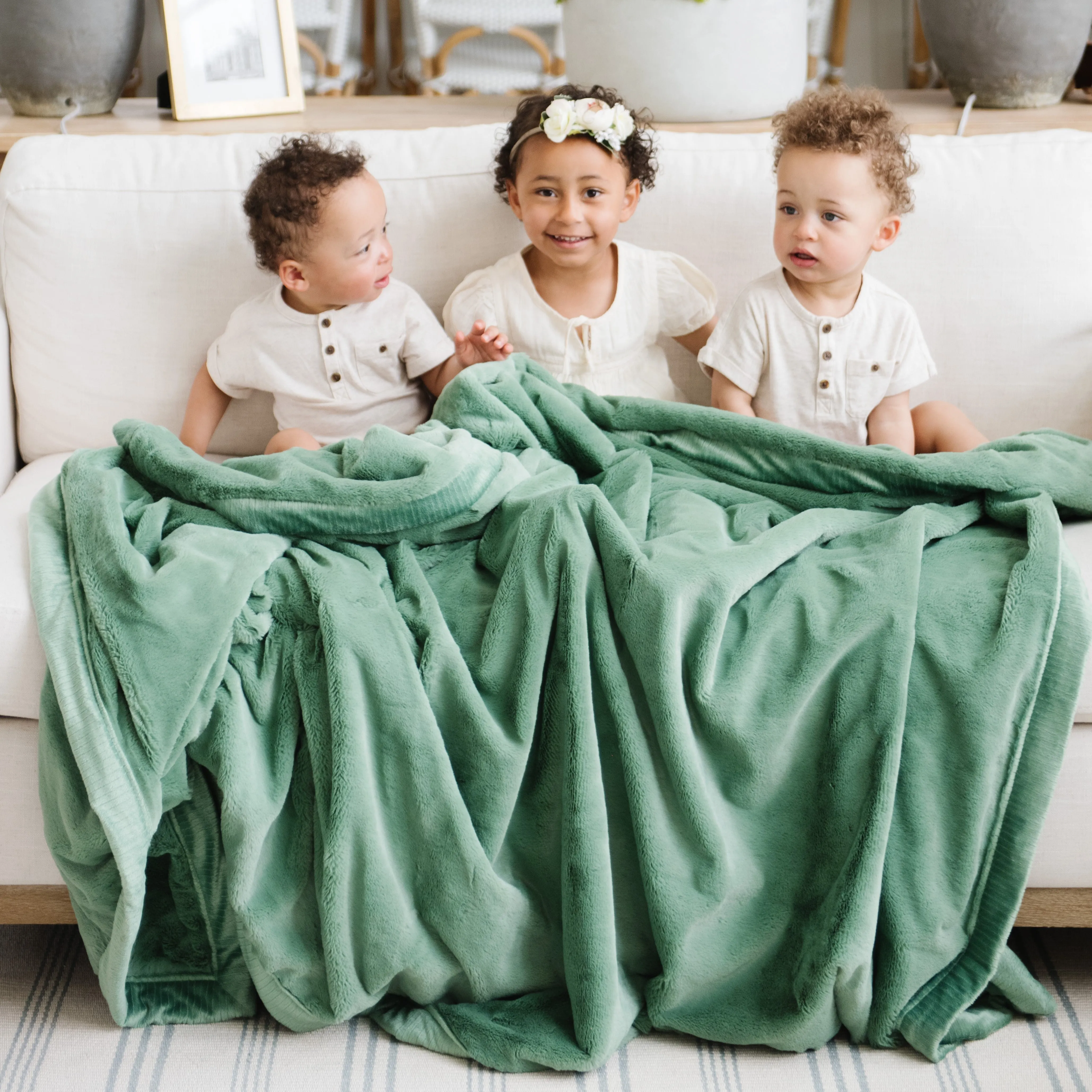 LUSH XL BLANKETS