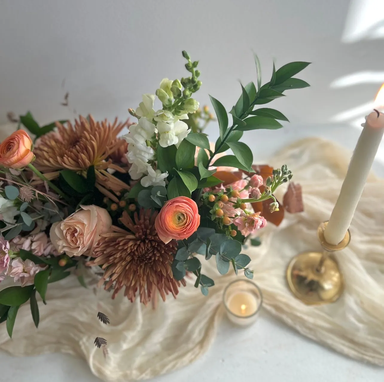 Luxe Candle Centerpiece