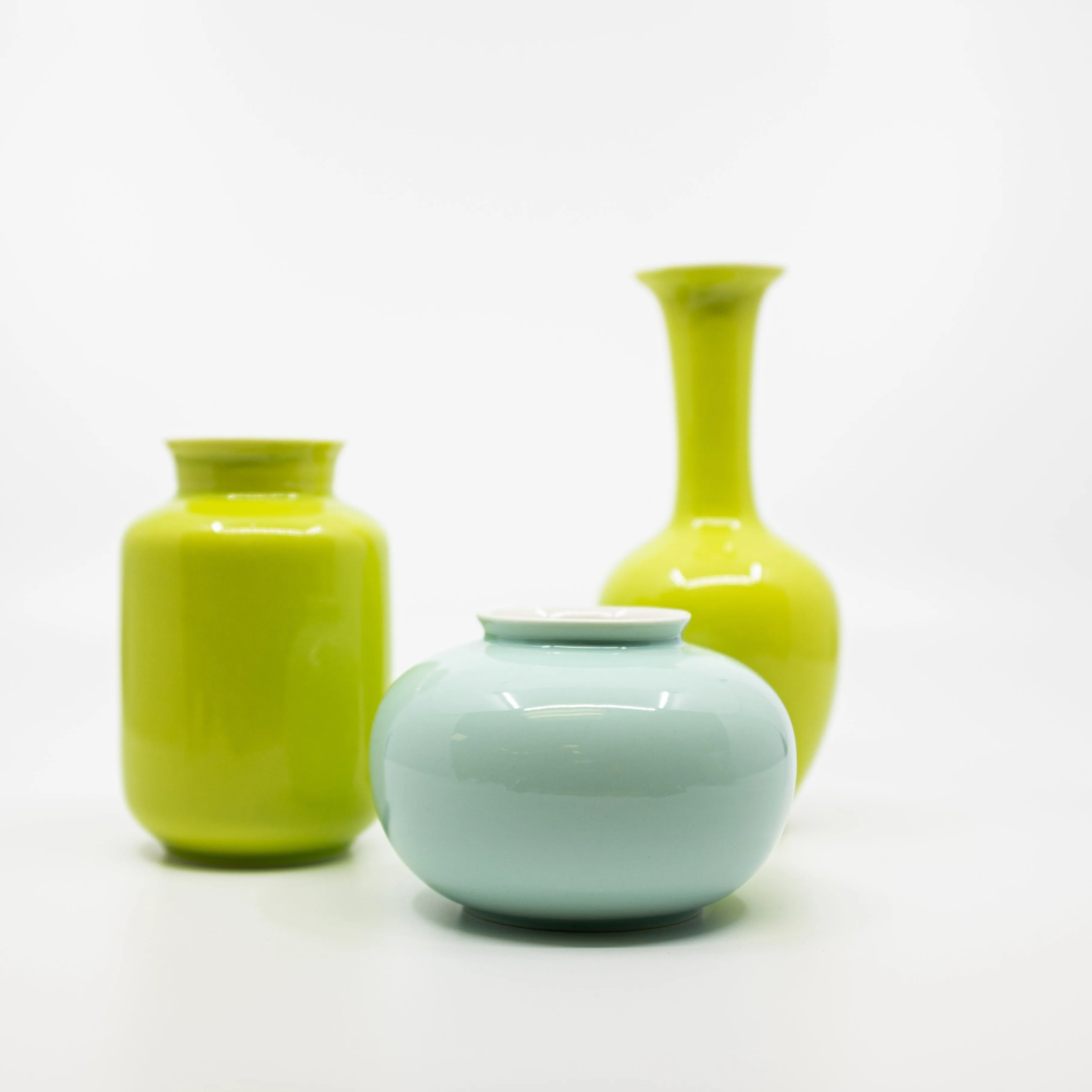 Mini Porcelain Vase Style 7