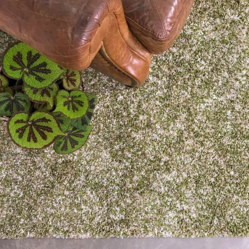 Mottled Mossy Fern Green Shaggy Rug