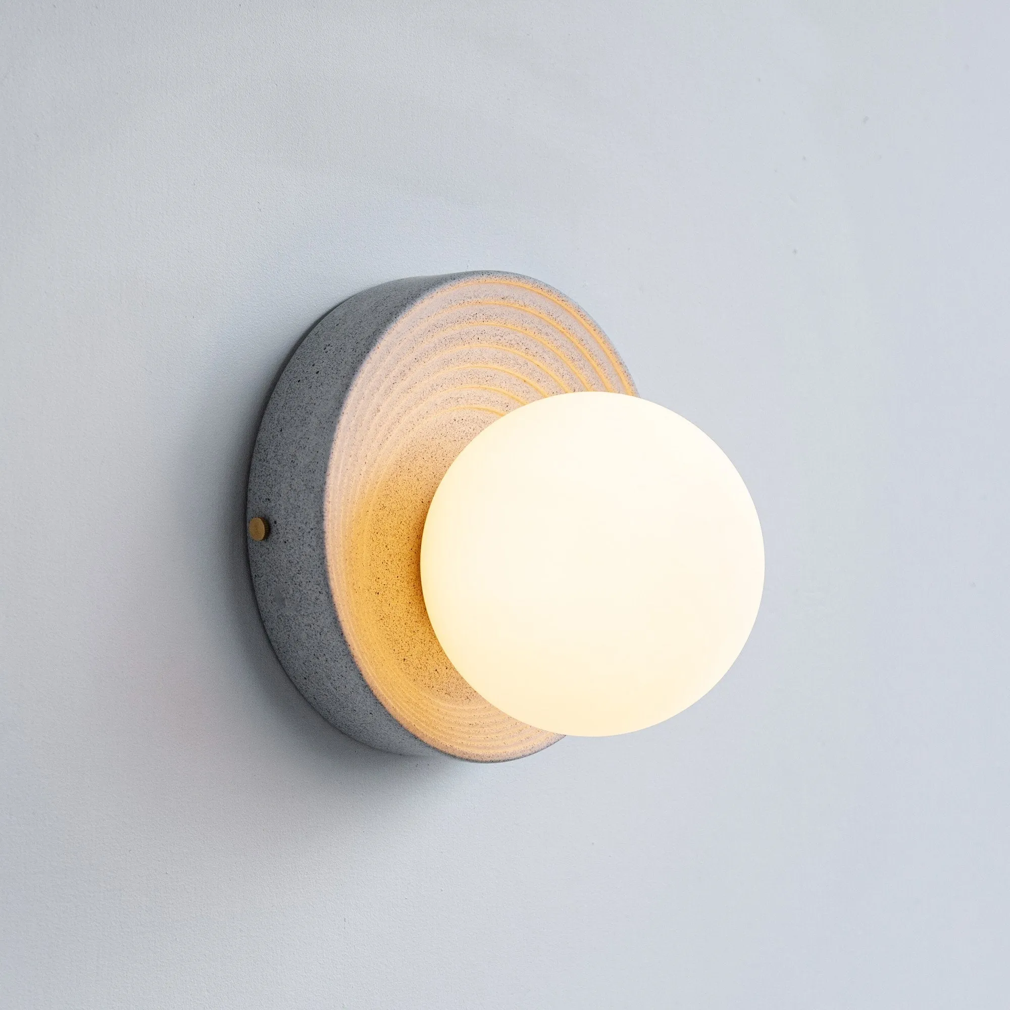 "Solas" Wall Light