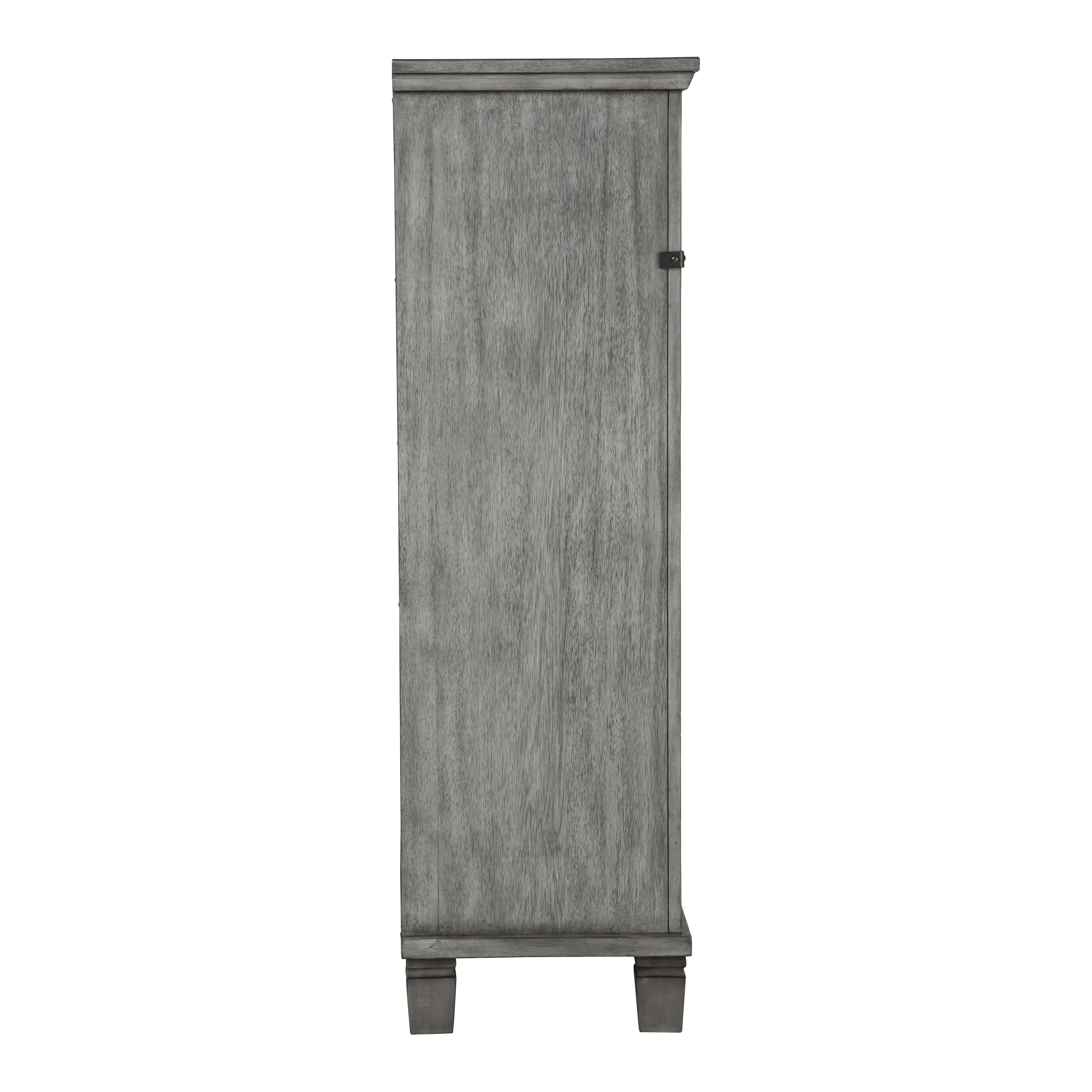 Signature Design by Ashley Russelyn 5-Drawer Chest B772-46
