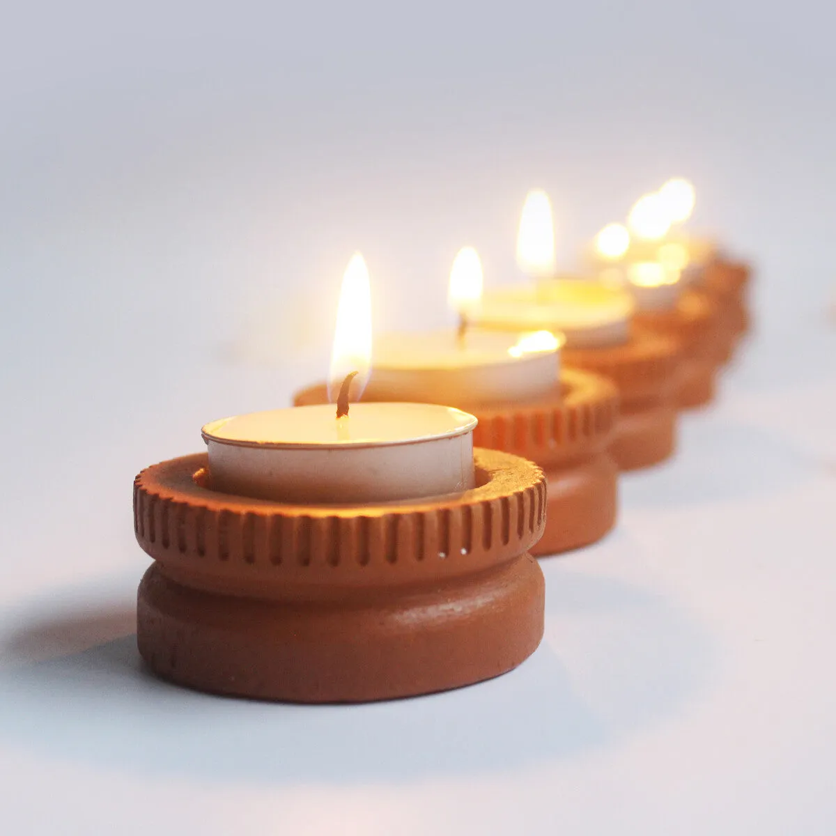Tab Tech Candle Holder- Set of 6 with 6 Free Soywax Tealights