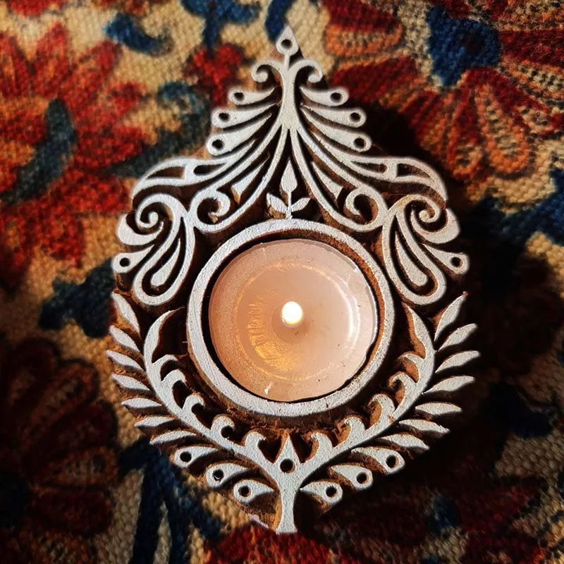 Tea Light Candle Holders Made From Hand Engraved Wooden Blocks | Leaf Shaped | Handmade In India