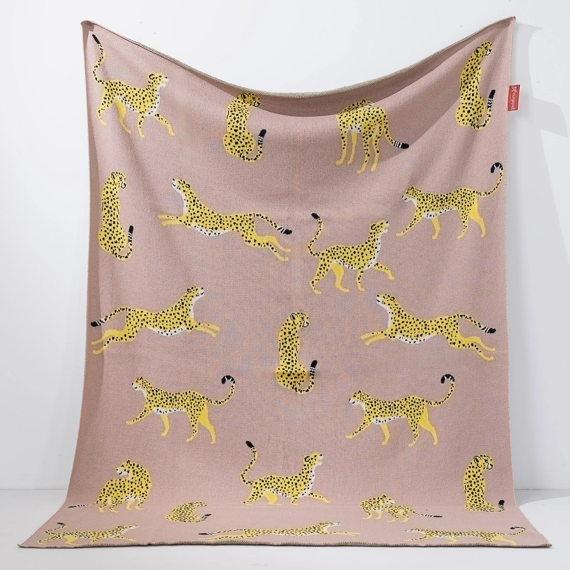 Throw / Blanket - Knitted Cheetah Pink